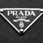 Prada logo